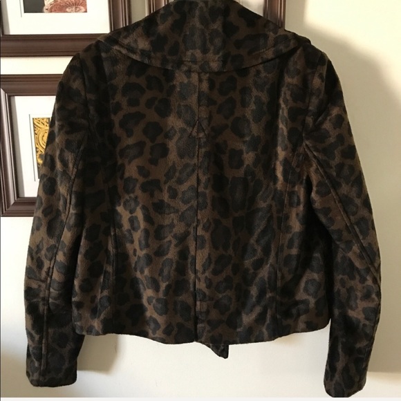 Soft Leopard Cheetah Print Double Breasted Jacket - Picture 3 of 3